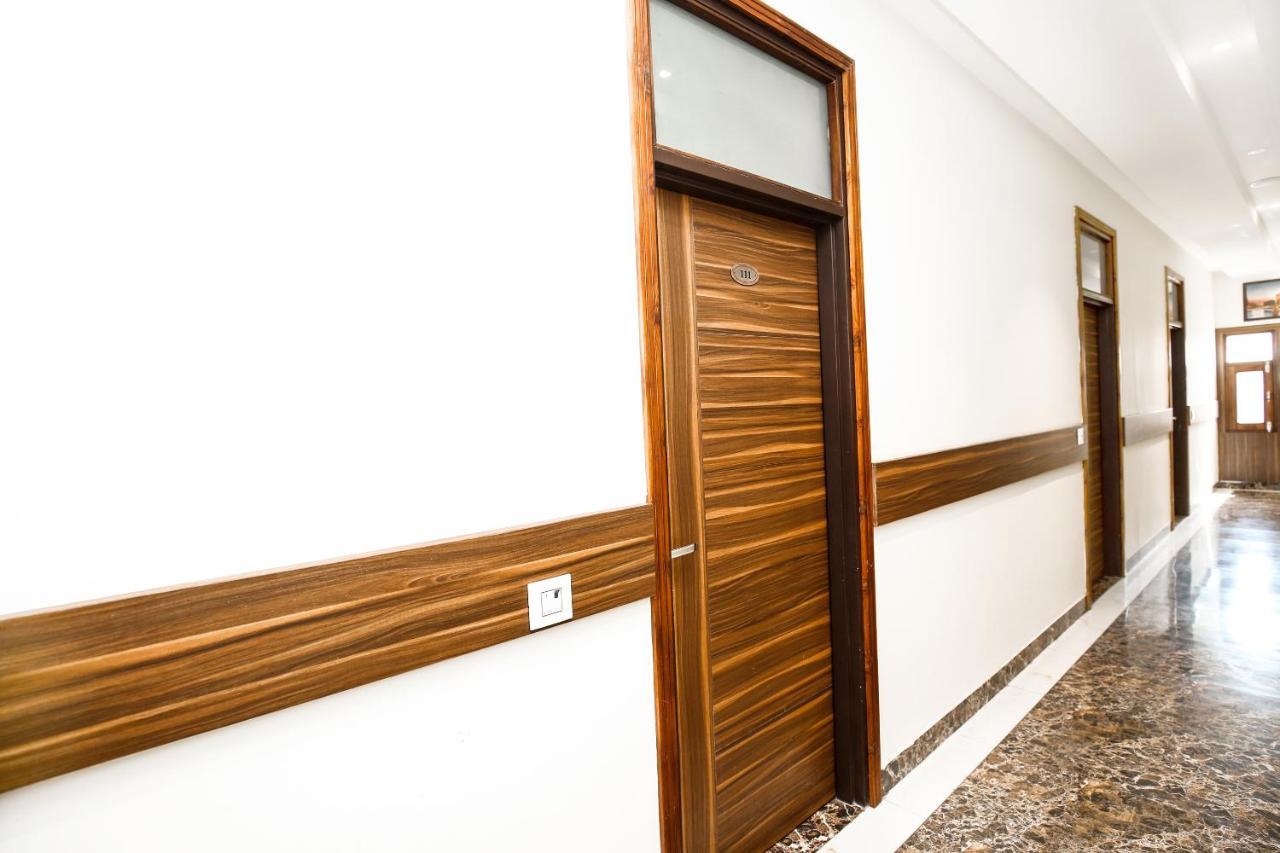 Hotel Woodcrest Zirakpur Chandigarh - Luxury Rooms Exterior foto