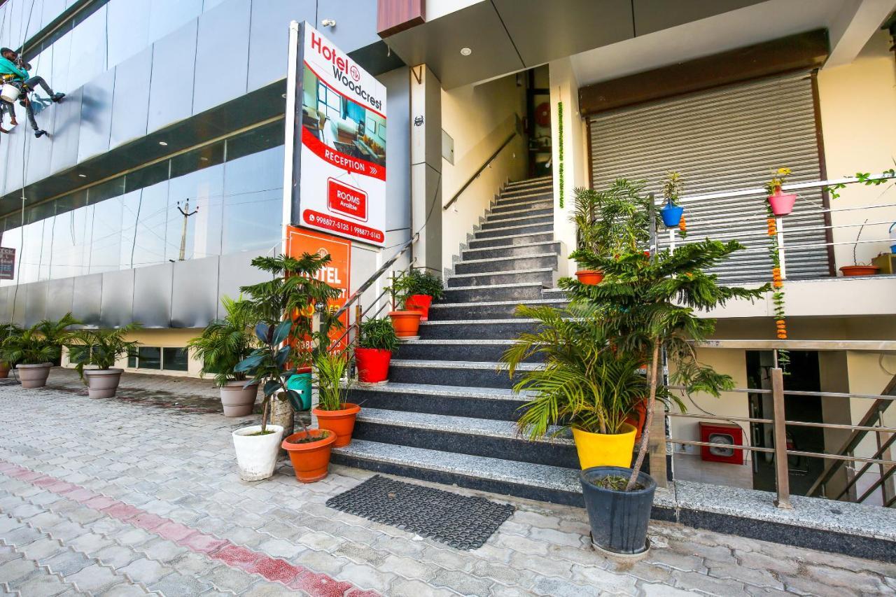 Hotel Woodcrest Zirakpur Chandigarh - Luxury Rooms Exterior foto