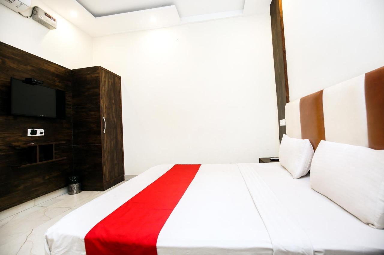Hotel Woodcrest Zirakpur Chandigarh - Luxury Rooms Exterior foto
